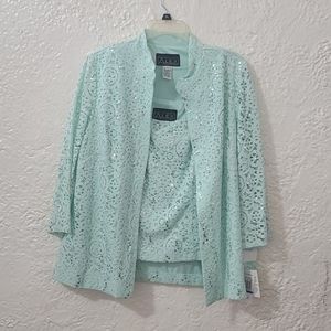 🆕️ Alex evening 2 piece set. Tank and cardigan